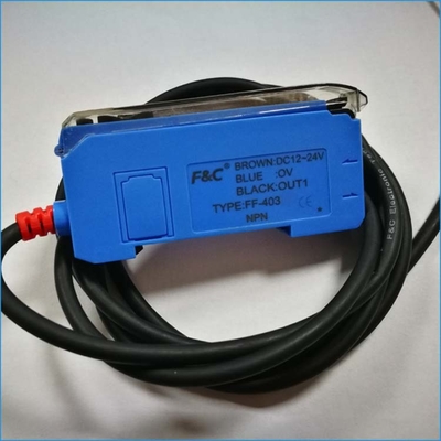 12-24VDC van de de Digitale Vertoningsvezel van de rood licht de Foto-elektrische Sensor Optische Versterker