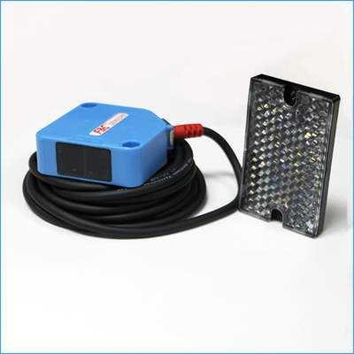 220VAC relaistype Retro-reflective Vierkante Foto-elektrische Sensorschakelaar 4m die ontdekken